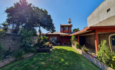 Casa en venta 4 ambientes - Moreno