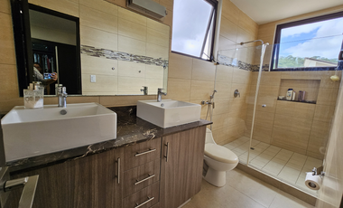Se Vende Casa en Costa Verde
