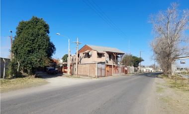 2 Lotes a Metros de Circunvalación Zona Villa Esquiu