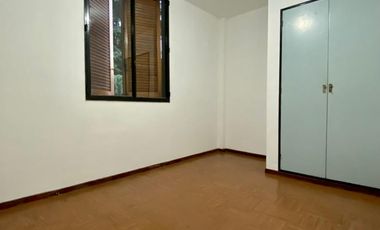 Departamento de 4 AMBIENTES ubicado en el Barrio Luz y Fuerza.