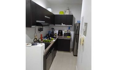 Se vende apartamento en barrio castellana, Montería