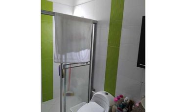 Se vende apartamento en barrio castellana, Montería