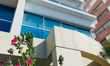 SE VENDE PENTHOUSE (DEPARTAMENTO) DE LUJO DE 3 DORMITORIOS, FULL AMOBLADO Y EQUIPADO EN EL MALECÓN SALINAS