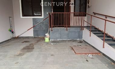 Disewakan Rumah Mungil Taman Semanan Indah Jakarta Barat