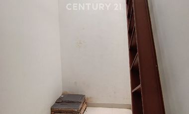 Disewakan Rumah Mungil Taman Semanan Indah Jakarta Barat
