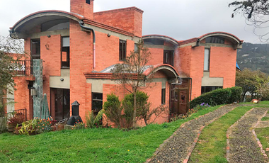VENTA de CASAS en LA CALERA