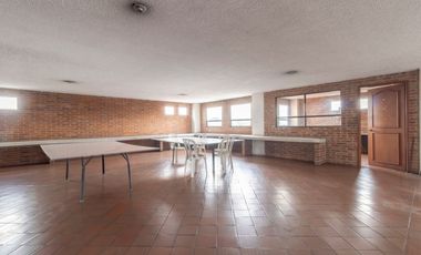 edificio en arriendo/venta en doce de octubre. Cod A27733