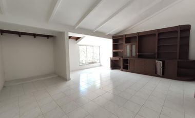 casa en venta en niza. Cod V26316