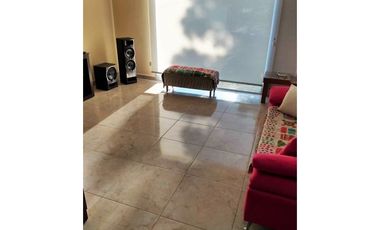 HERMOSA CASA EN COUNTRY ZURITA