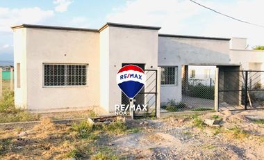 CASA EN CONSTRUCCION 3 DORM VENTA LOS NOGALES