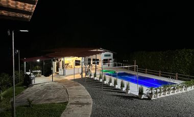 FINCA EN VENTA EN PALESTINA