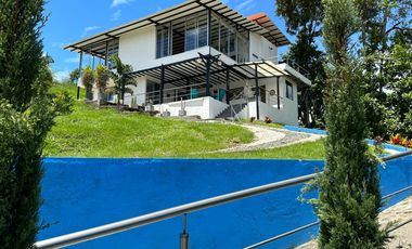 FINCA EN VENTA EN PALESTINA