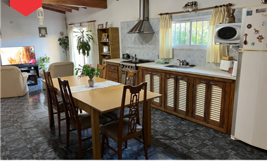CASA (Calle 63 e/ 20 y 22)