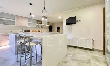 Casa en Venta en Avenida Las Industrias - Ruta 5