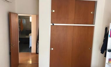 En Venta - Hermoso Chalet 6 Ambientes en Barrio Guemes