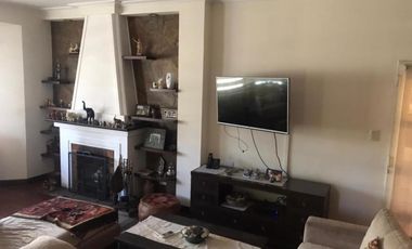 En Venta - Hermoso Chalet 6 Ambientes en Barrio Guemes
