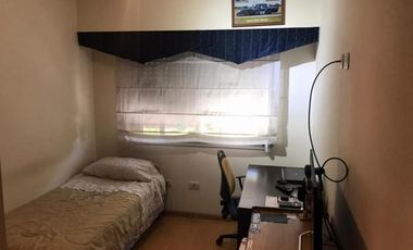 En Venta - Hermoso Chalet 6 Ambientes en Barrio Guemes