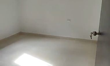 casa en venta en la granja. Cod V12765