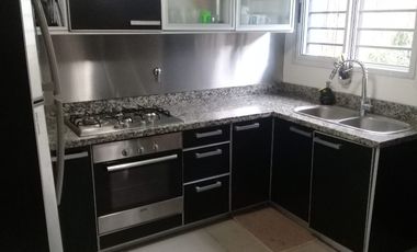 Casa en venta en Bernal Oeste