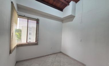 apartamento en arriendo en la floresta. Cod A125577