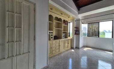 apartamento en arriendo en la floresta. Cod A125577