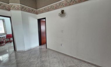 apartamento en arriendo en la floresta. Cod A125577
