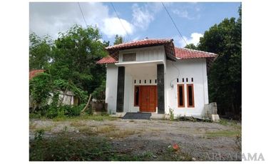 Sekitaran Prambanan, Rumah Murah Halaman Luas Perbatasan Klaten