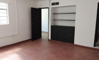 oficina en arriendo/venta en la playa. Cod V11013