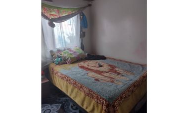 Casa de 2 pisos en Quintas de Santa Ana