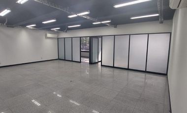 Excelente Edificio para Oficinas en Renta 235 m2 en Napoles.  PB