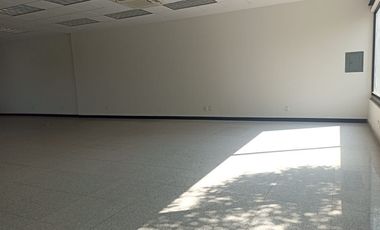 Excelente Edificio para Oficinas en Renta 235 m2 en Napoles.  PB