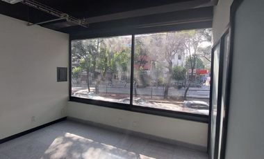Excelente Edificio para Oficinas en Renta 235 m2 en Napoles.  PB