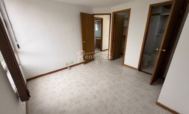 apartamento en arriendo en patio bonito. Cod A777063