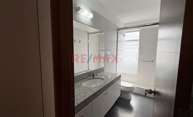 Alquilo Departamento En Las Flores, San Isidro