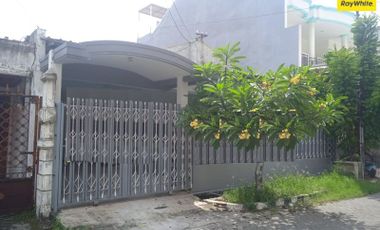 Disewakan Rumah SHM Di Darmo Permai Selatan , Surabaya