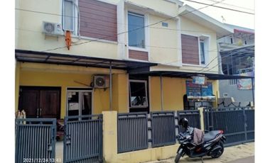 Dijual rumah kost murah dan aktif di Cipinang besar Selatan