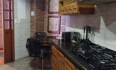 casa en venta en los patios, la  floresta. Cod V11100