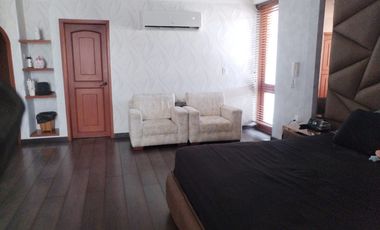 casa en venta en los patios, la  floresta. Cod V11100