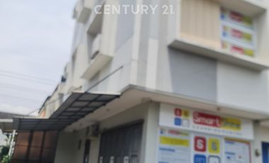 Rumah Di Singgasana  Jl Prahasta Barat.