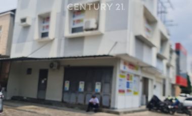 Rumah Di Singgasana  Jl Prahasta Barat.