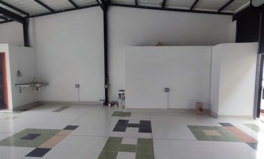 local en arriendo en el pinar. Cod A61298