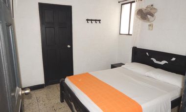 edificio en arriendo/venta en el rosario. Cod A84782