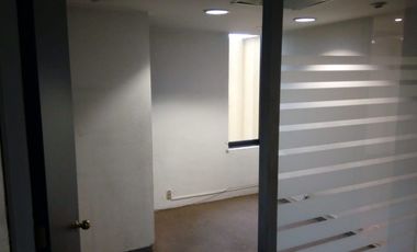 Nuevo precio. Oficina en Renta en Constituyentes!!