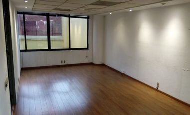 Nuevo precio. Oficina en Renta en Constituyentes!!