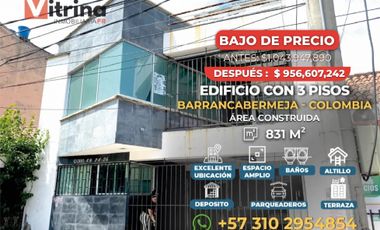 Vitrina Inmobiliaria Vende Edificio de 3 pisos en Barranca