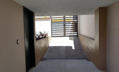¡Tu Sueño Hecho Realidad! Casa en Venta en Calle Tule 110, Colonia Lomas Altas, Toluca, México