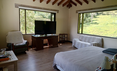 finca en venta en vía pantanillo. Cod V400440