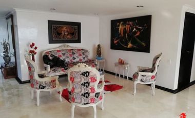 apartamento en venta en el poblado. Cod V5920