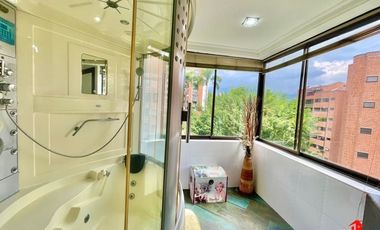 apartamento en venta en el poblado. Cod V5920