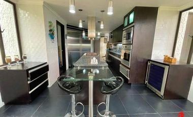 apartamento en venta en el poblado. Cod V5920